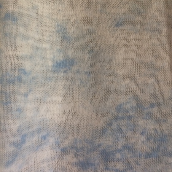 Hi low top, boutique size small - Picture 4 of 4